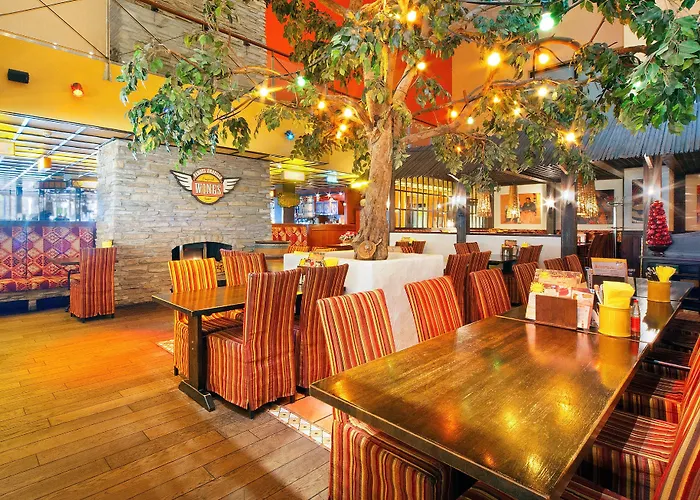 维鲁所库斯经典酒店 酒店 4*